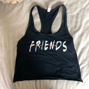 Friends crop top